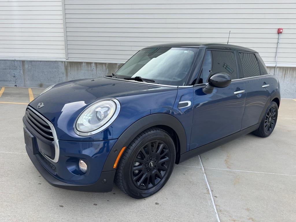 2016 MINI Cooper Base