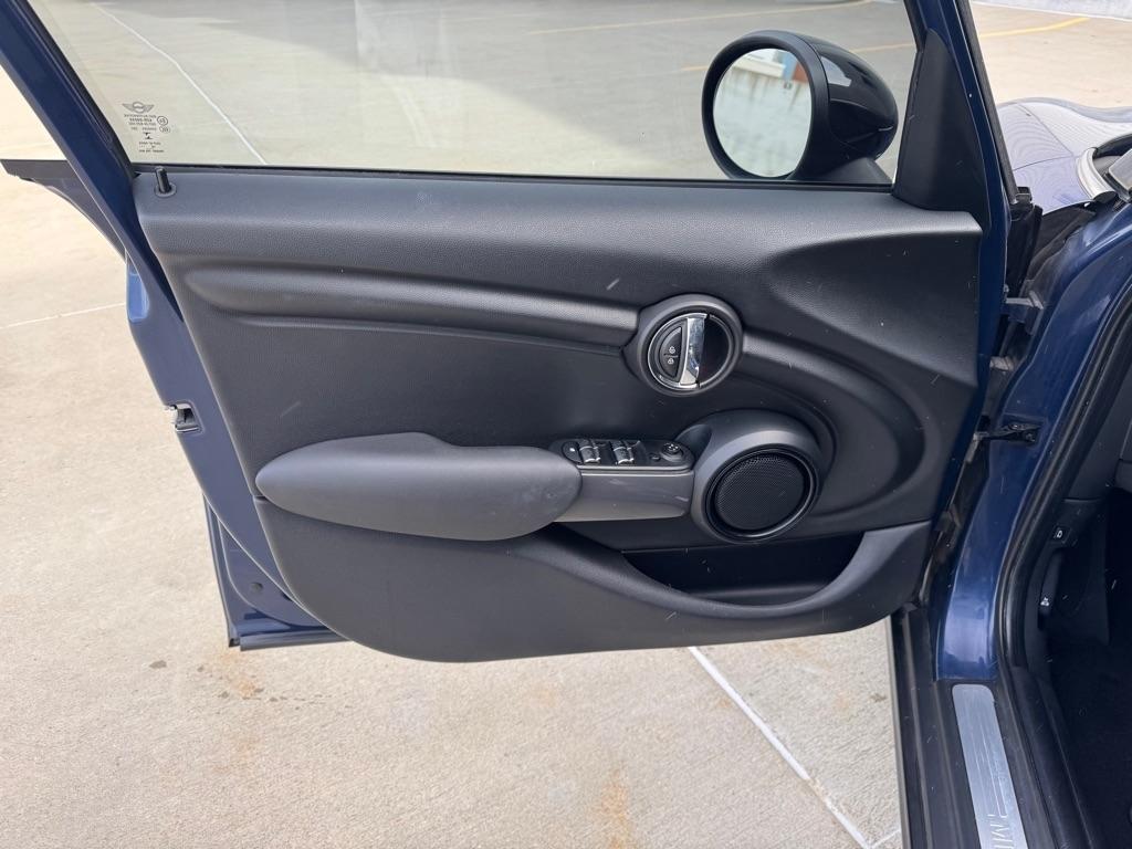 MINI Cooper 3-Door 2016