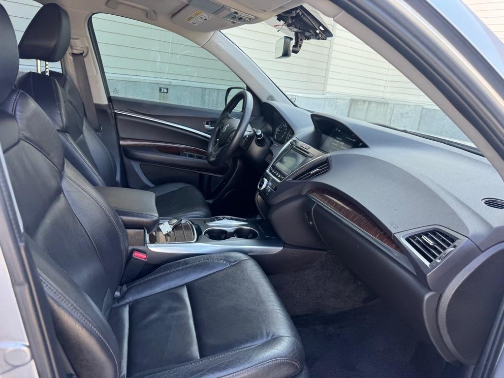 Acura MDX SH-AWD 9-Spd AT w/Tech Package 2017