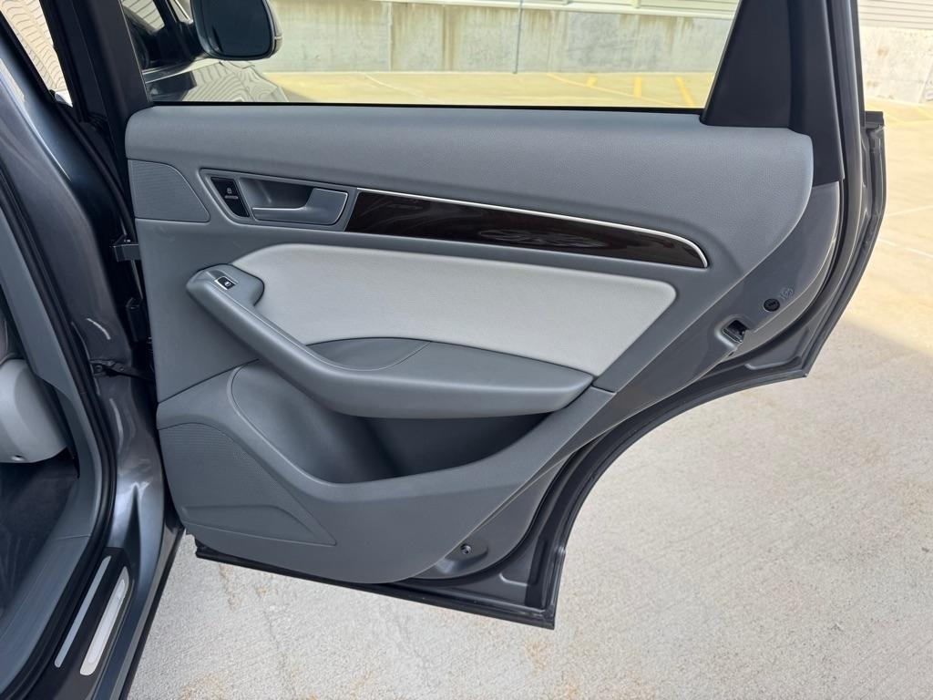 Audi Q5 2.0 quattro Premium 2014