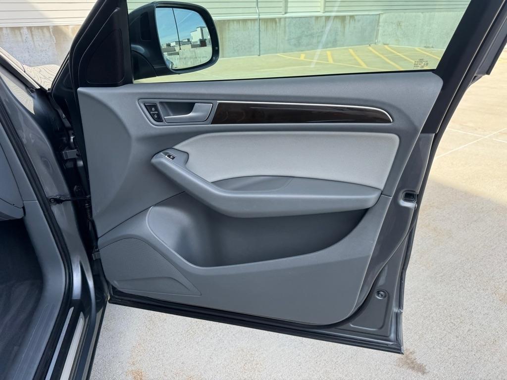 Audi Q5 2.0 quattro Premium 2014