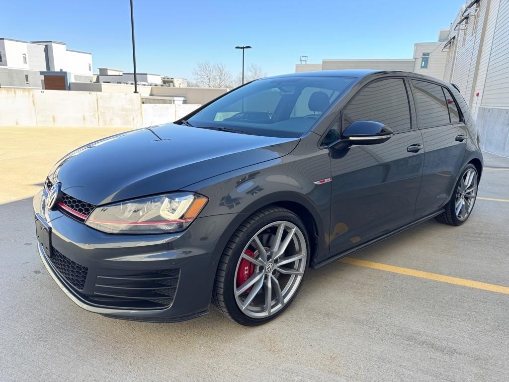 Volkswagen Golf GTI SE 6A 4-Door 2017