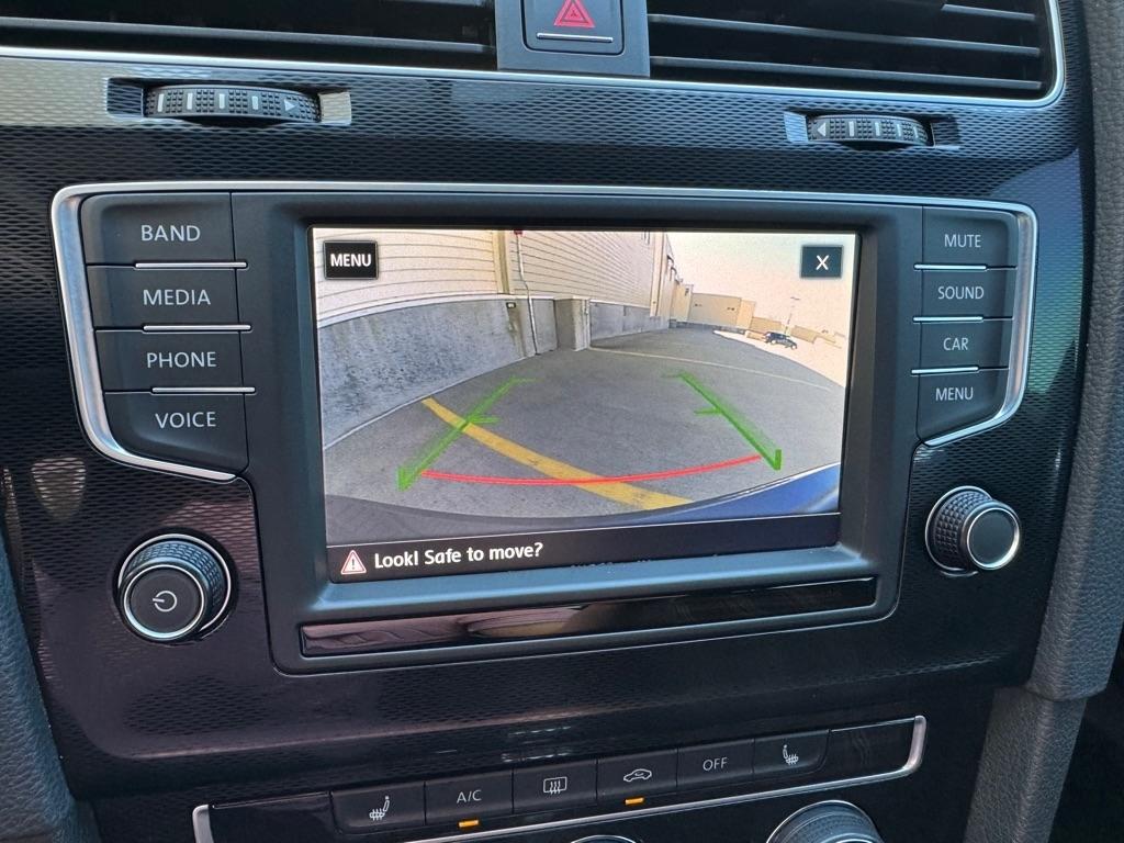 Volkswagen Golf GTI SE 6A 4-Door 2017