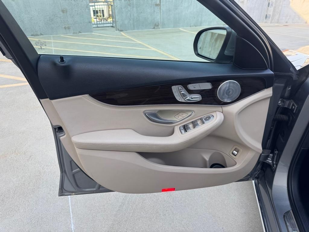 Mercedes-Benz C-Class C300 4MATIC Sedan 2015