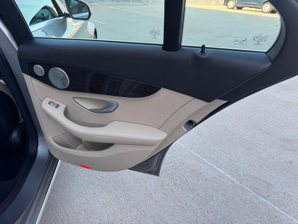 Mercedes-Benz C-Class C300 4MATIC Sedan 2015