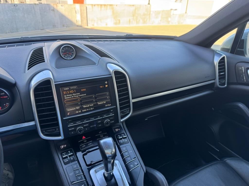 Porsche Cayenne Base 2016