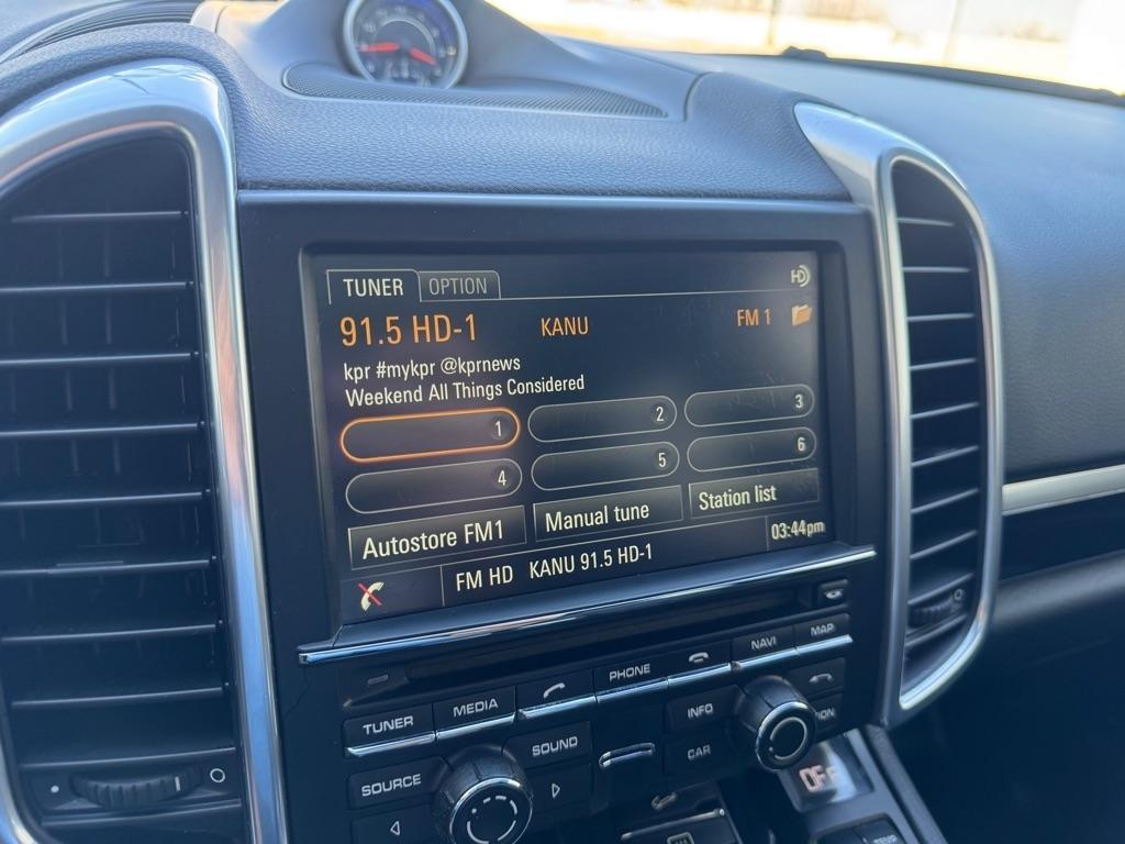 Porsche Cayenne Base 2016