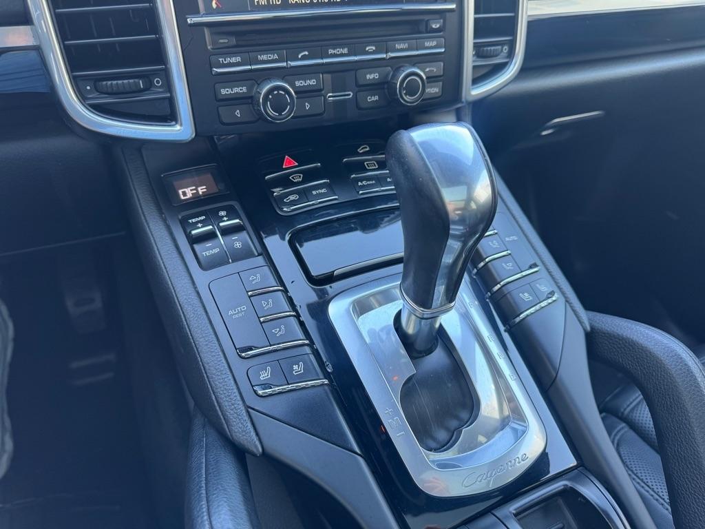 Porsche Cayenne Base 2016