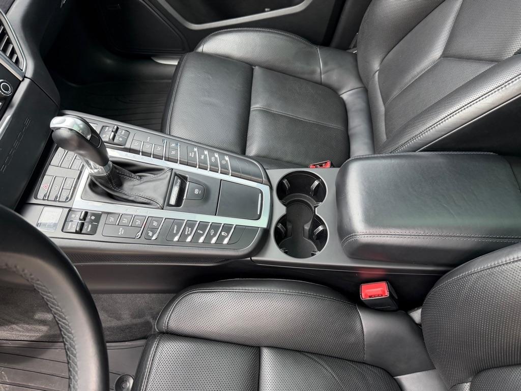 Porsche Macan GTS 2017