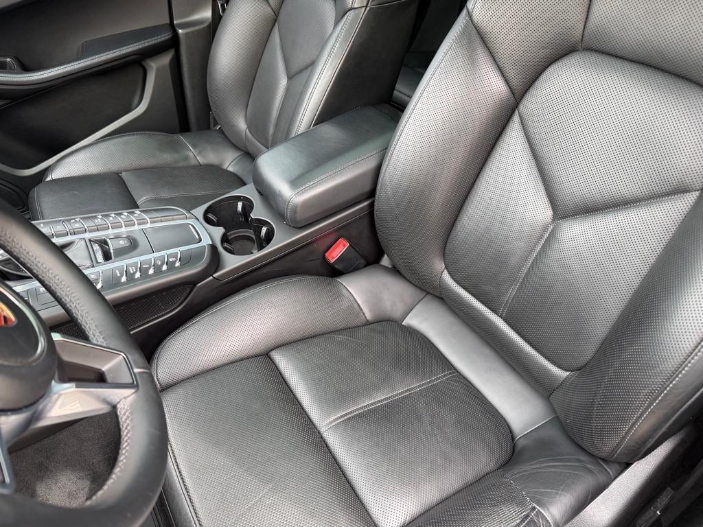 Porsche Macan GTS 2017