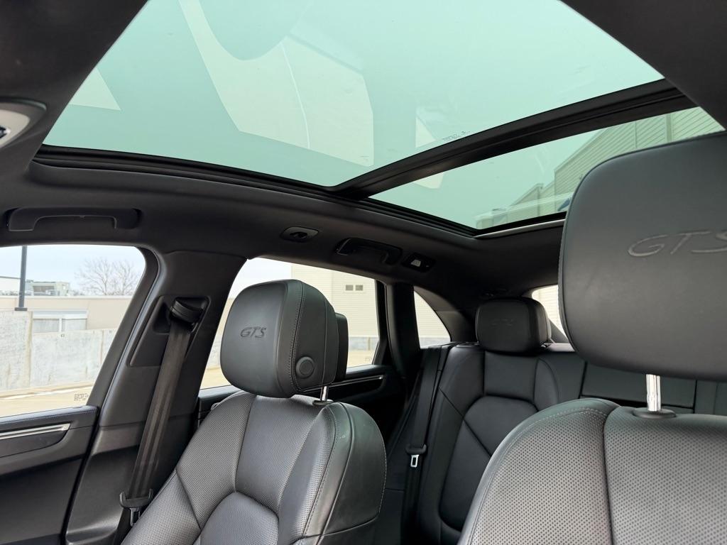 Porsche Macan GTS 2017