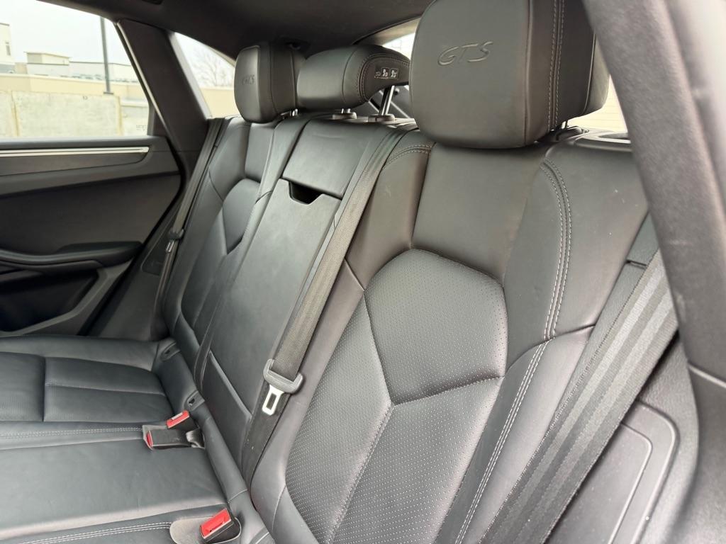 Porsche Macan GTS 2017