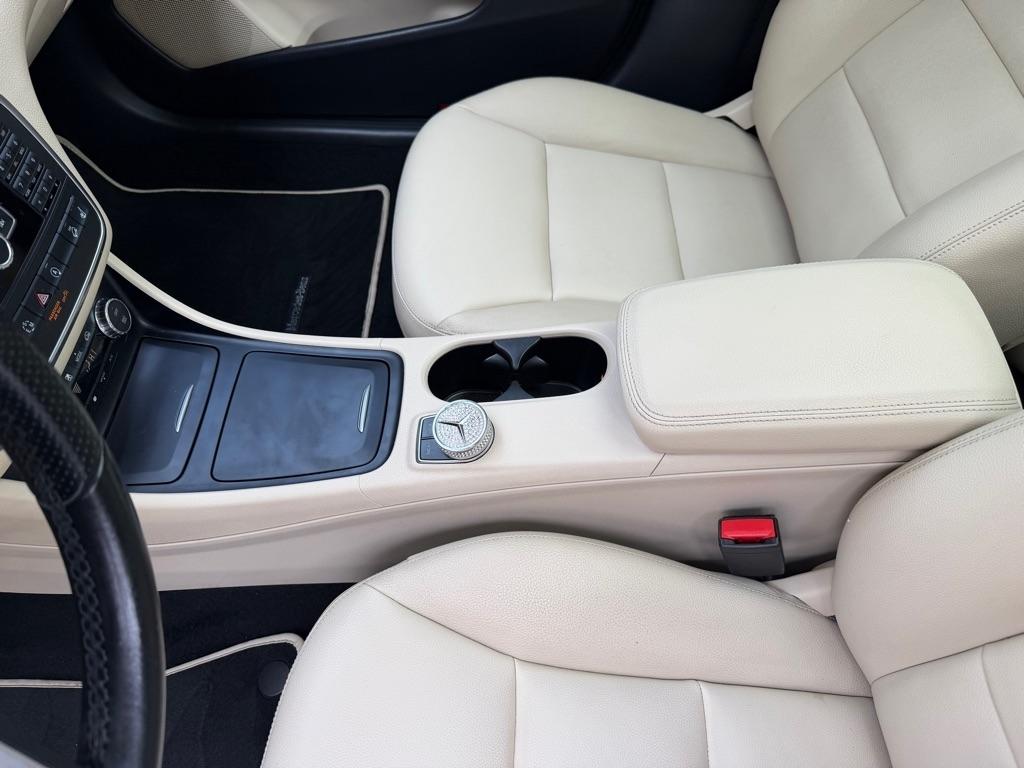 Mercedes-Benz GLA-Class GLA250 4MATIC 2015