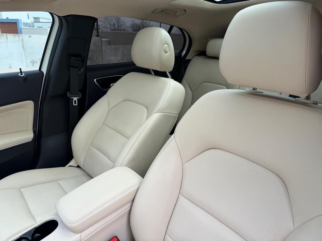 Mercedes-Benz GLA-Class GLA250 4MATIC 2015