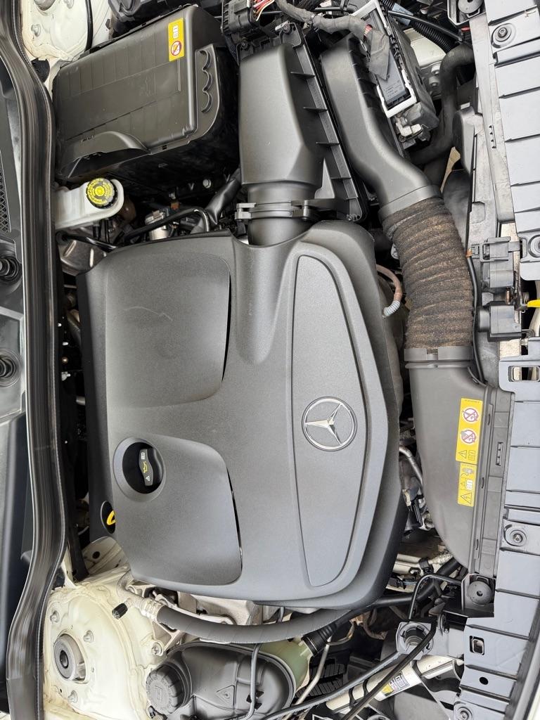 Mercedes-Benz GLA-Class GLA250 4MATIC 2015