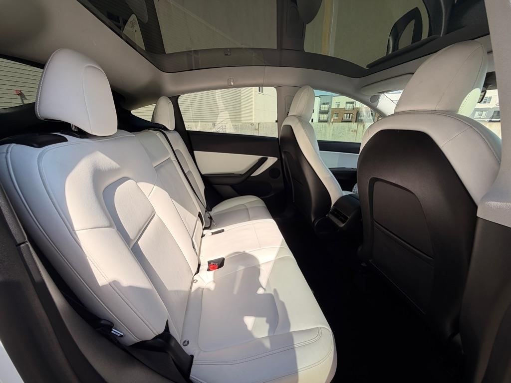 Tesla Model Y Long Range 2021