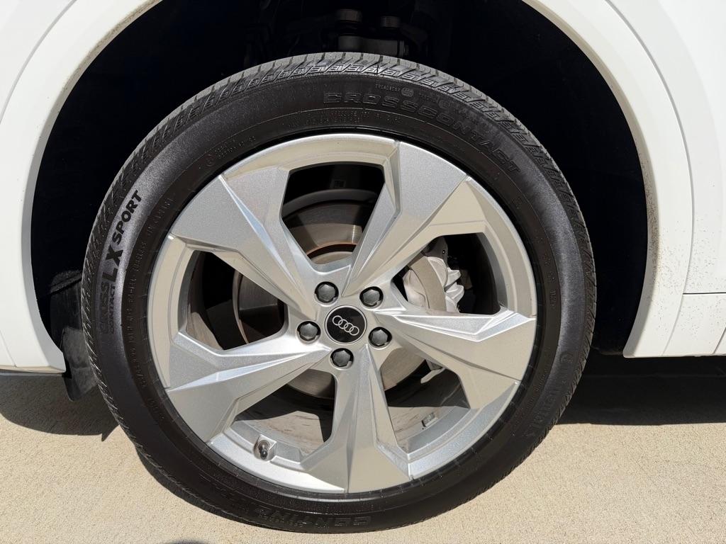 Audi Q5 2.0T Premium Plus quattro 2021