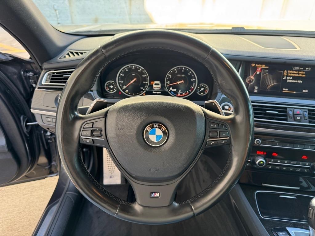 BMW 7-Series 740iL 2015