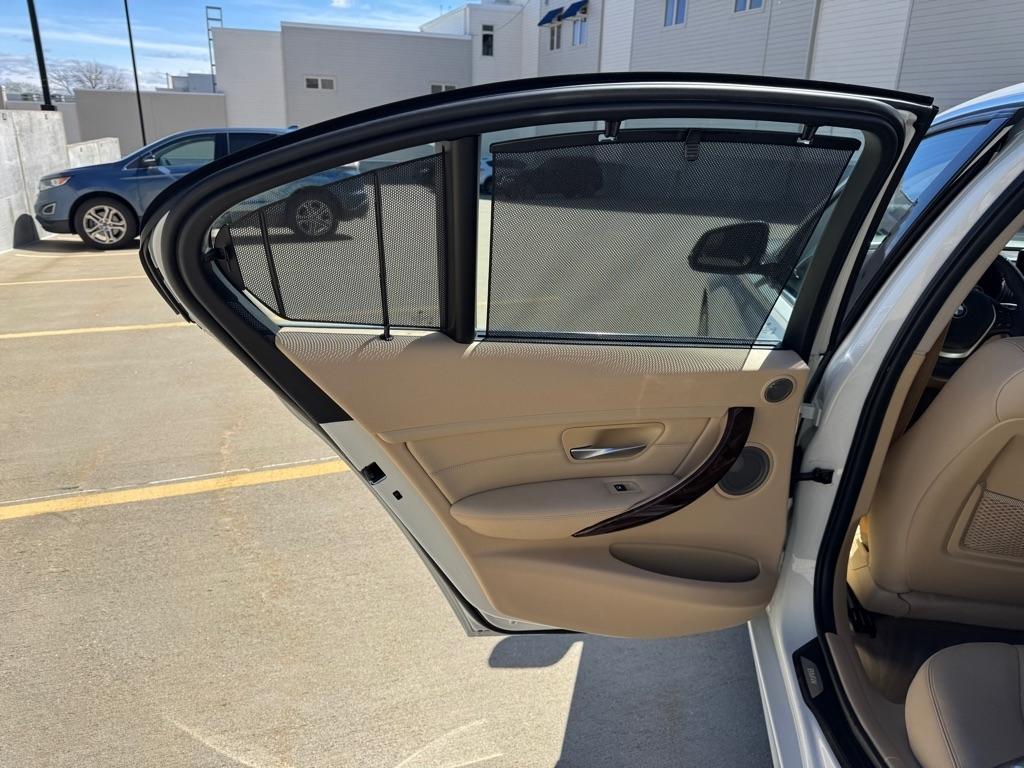 BMW 3-Series 335i Sedan 2014