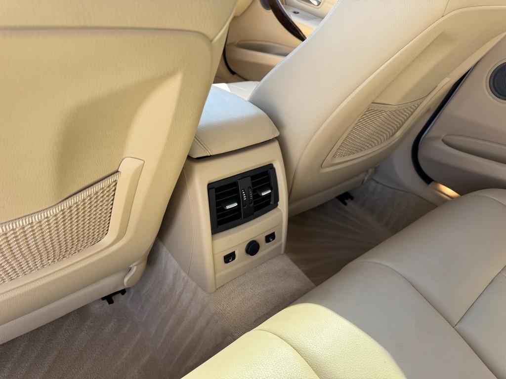 BMW 3-Series 335i Sedan 2014