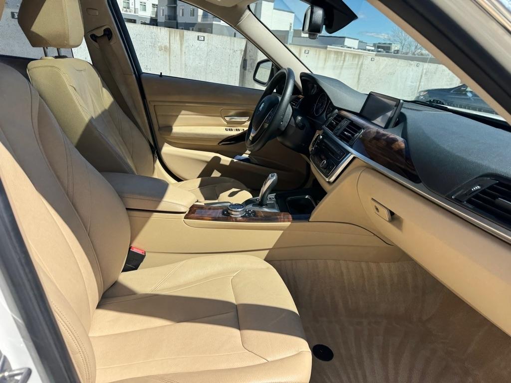 BMW 3-Series 335i Sedan 2014