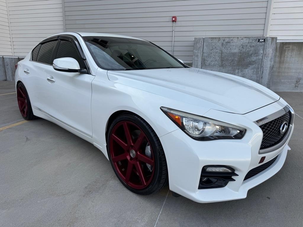 Infiniti Q50 Sport 2015