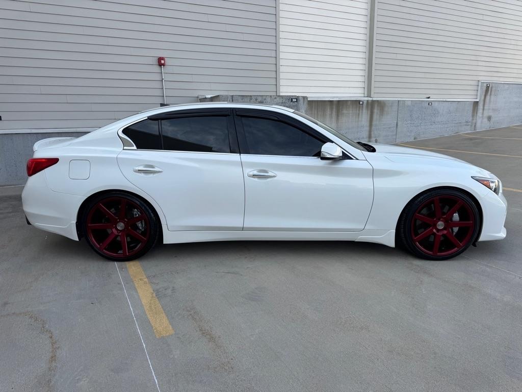 Infiniti Q50 Sport 2015