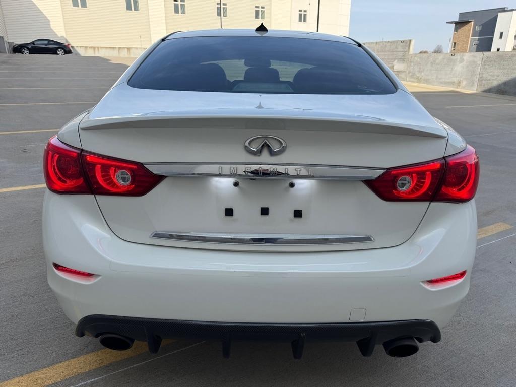 Infiniti Q50 Sport 2015