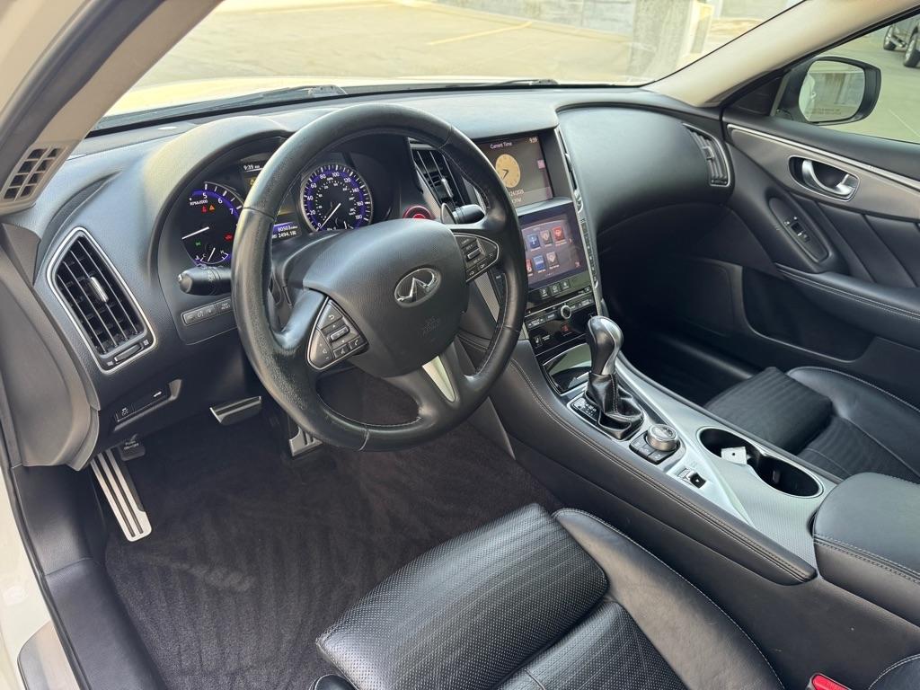 Infiniti Q50 Sport 2015