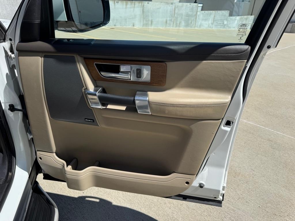 Land Rover LR4 HSE Luxury 2016