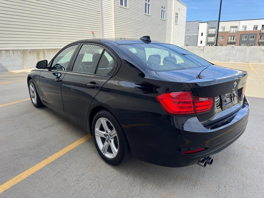 BMW 3-Series 328i SULEV 2015