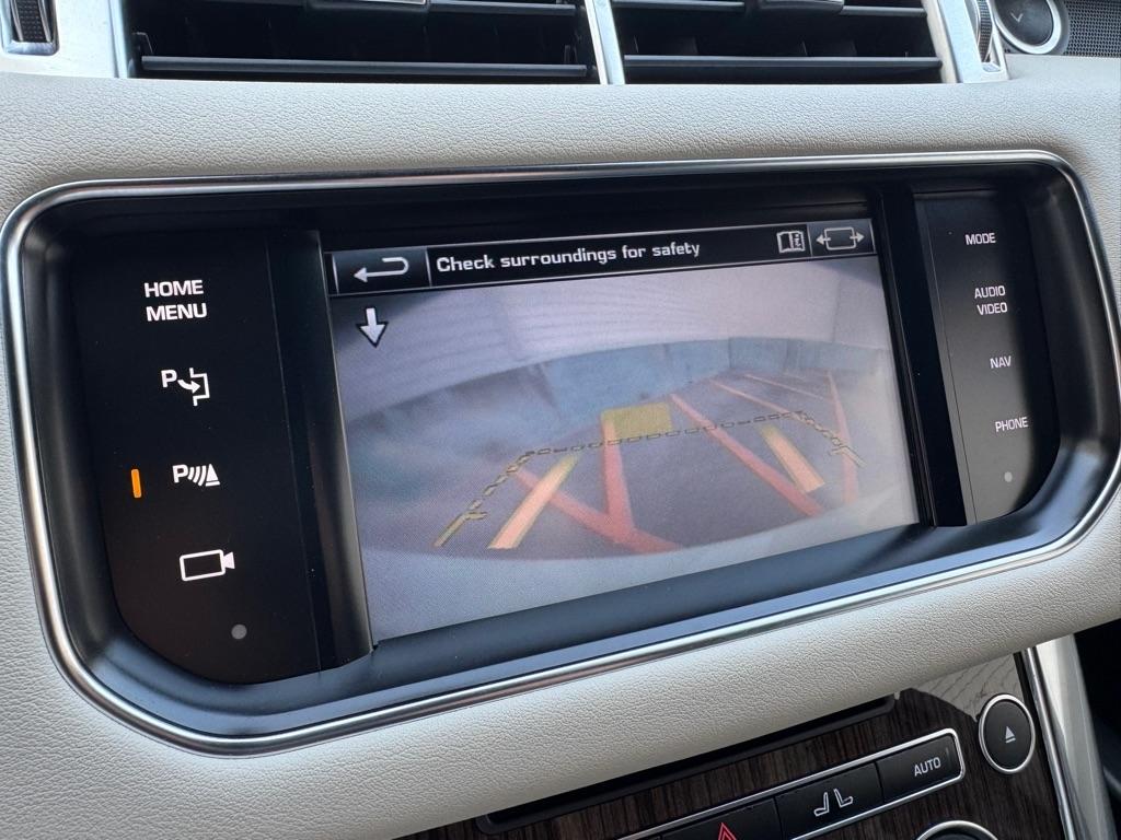 Land Rover Range Rover Sport 3.0L V6 Supercharged SE 2014