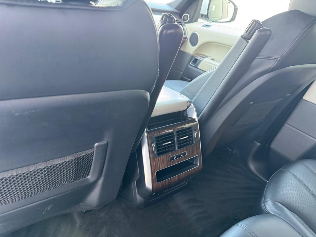 Land Rover Range Rover Sport 3.0L V6 Supercharged SE 2014