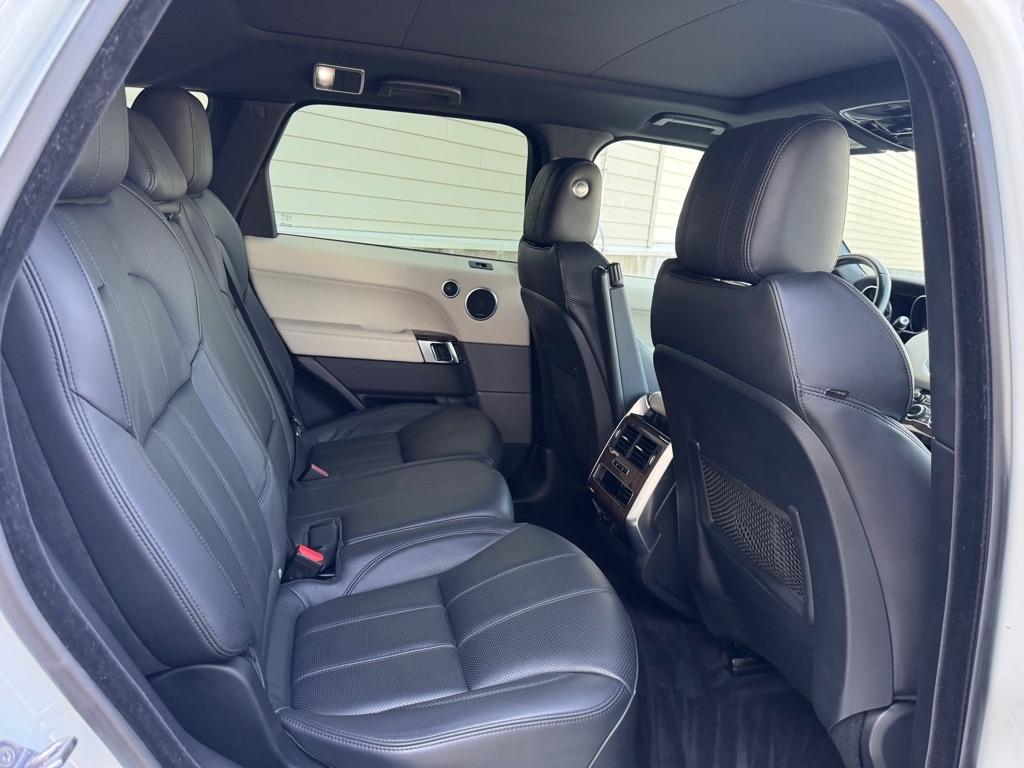 Land Rover Range Rover Sport 3.0L V6 Supercharged SE 2014