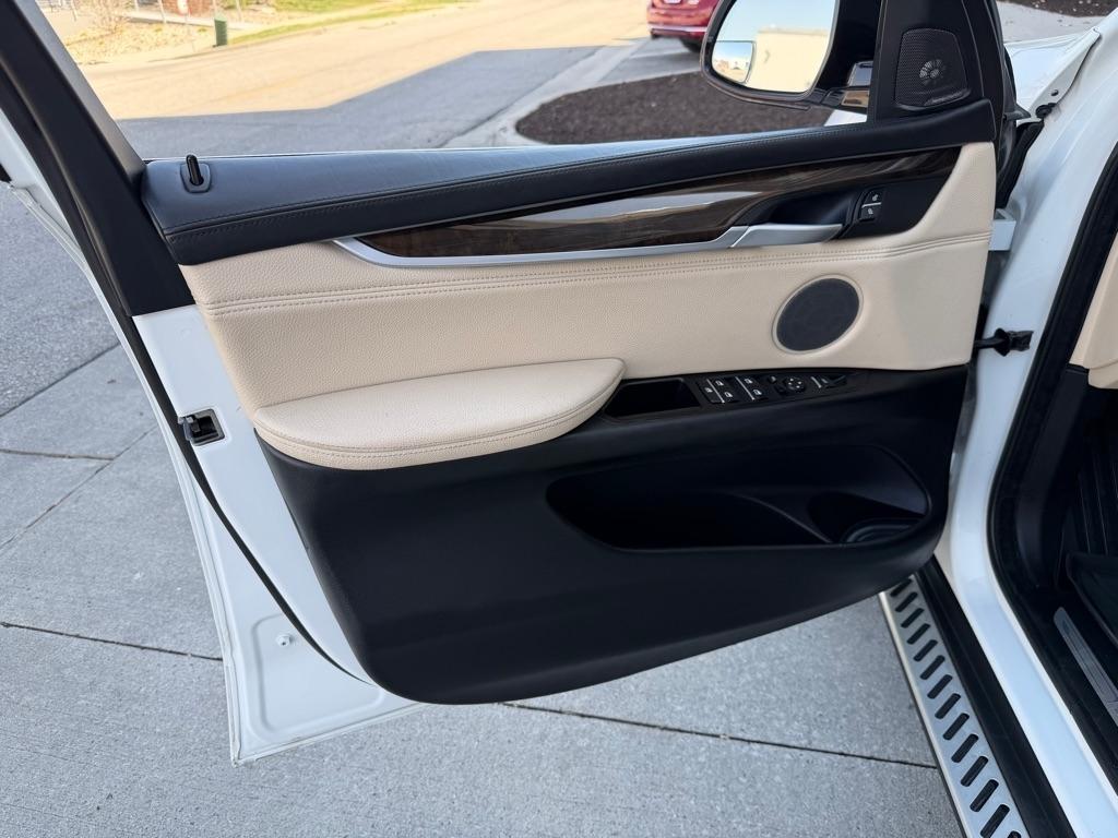 BMW X5 xDrive50i 2016