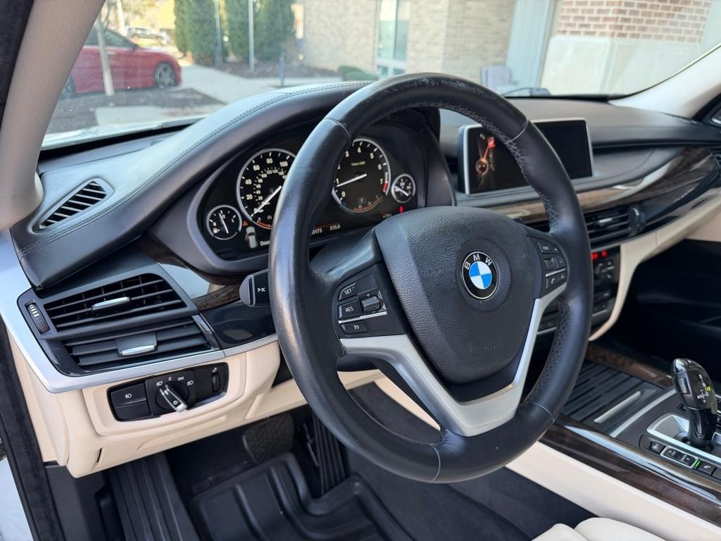 BMW X5 xDrive50i 2016