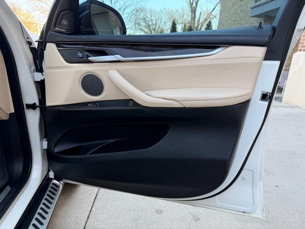 BMW X5 xDrive50i 2016