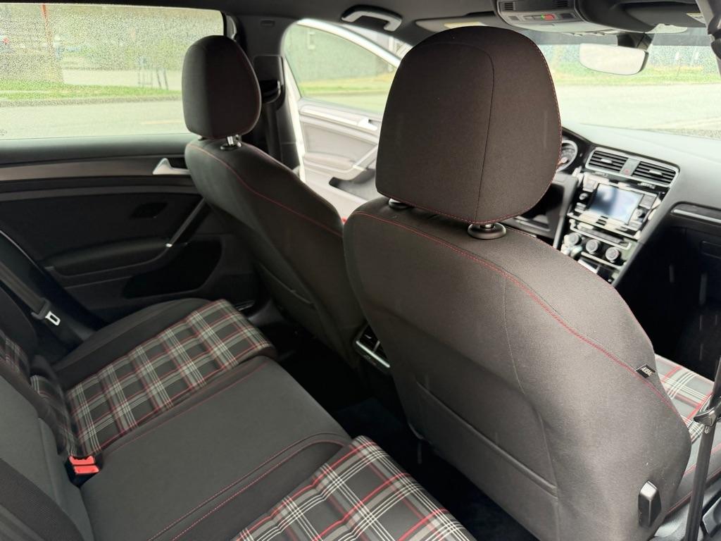 Volkswagen Golf GTI S 7A 2020