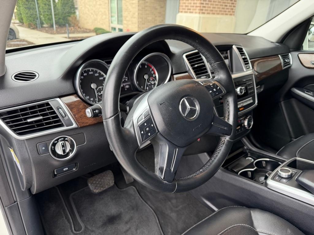 Mercedes-Benz M-Class ML350 4MATIC 2013