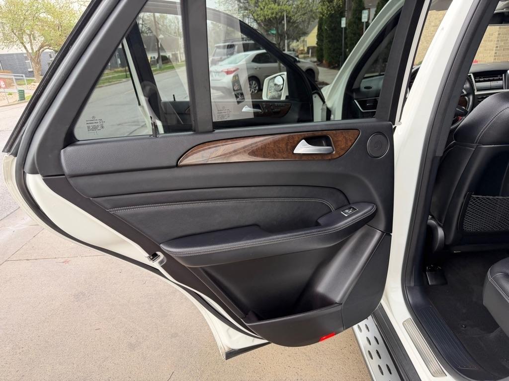 Mercedes-Benz M-Class ML350 4MATIC 2013