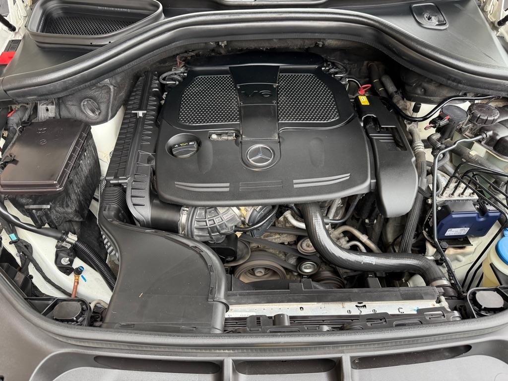 Mercedes-Benz M-Class ML350 4MATIC 2013