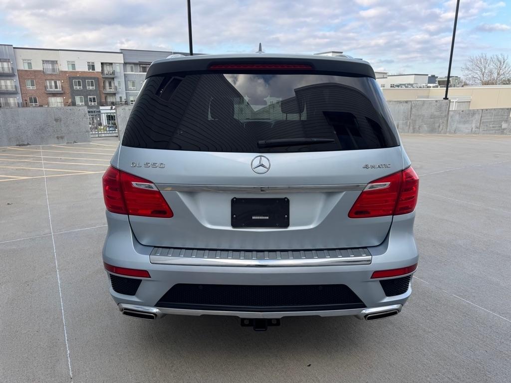 Mercedes-Benz GL-Class GL550 4MATIC 2016