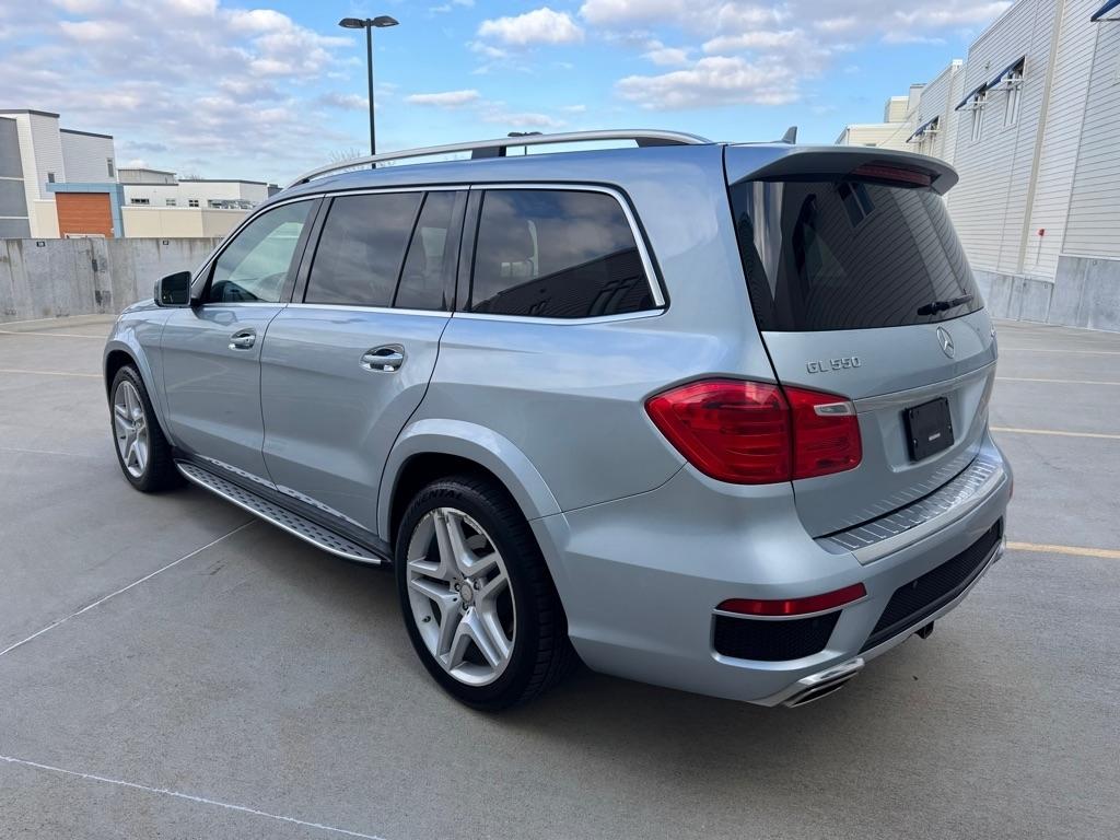 Mercedes-Benz GL-Class GL550 4MATIC 2016