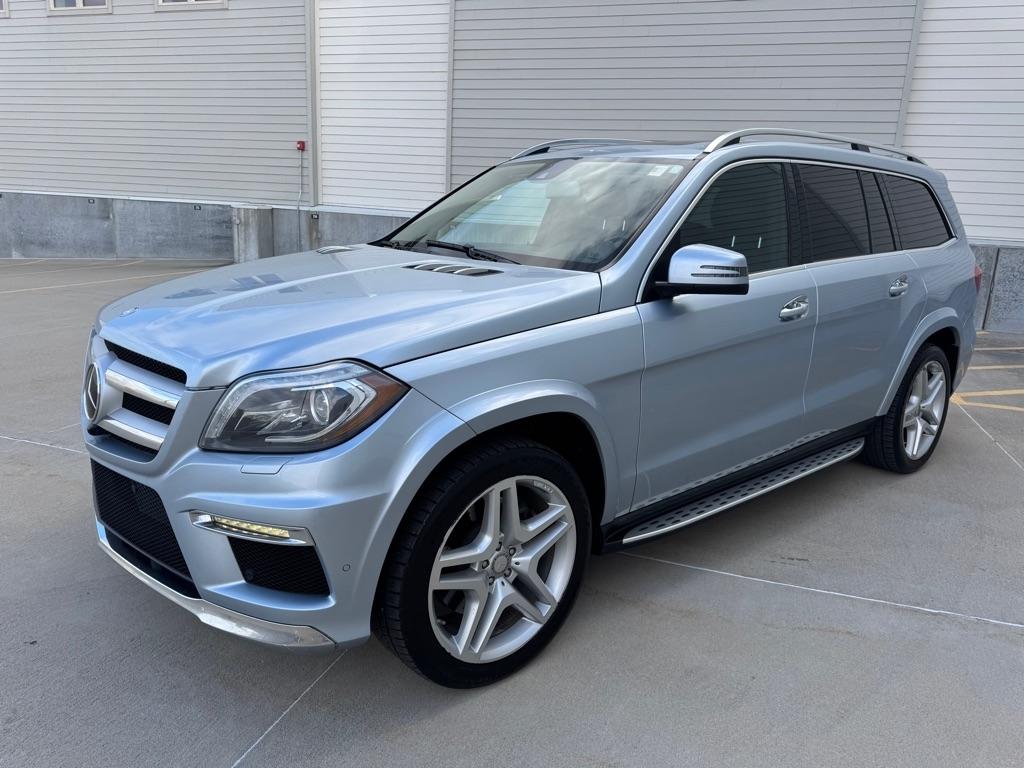 Mercedes-Benz GL-Class GL550 4MATIC 2016