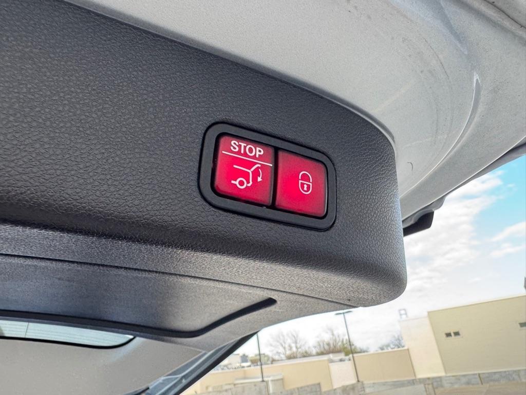 Mercedes-Benz GL-Class GL550 4MATIC 2016