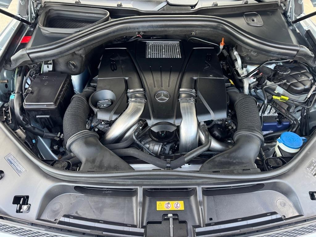 Mercedes-Benz GL-Class GL550 4MATIC 2016