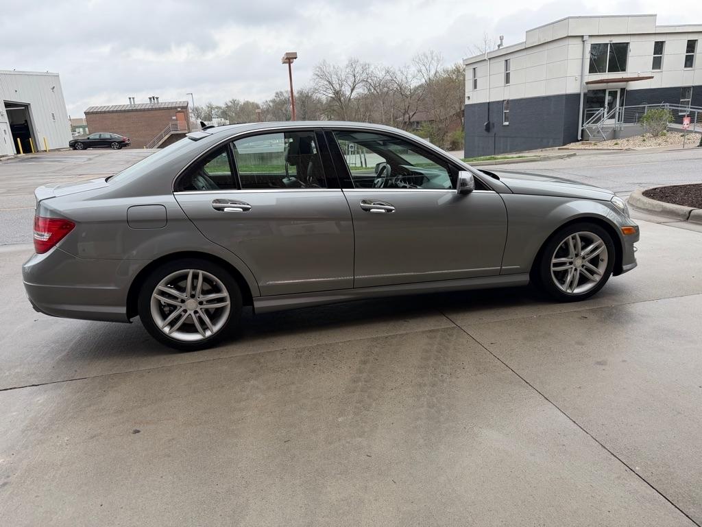 Mercedes-Benz C-Class C300 4MATIC Sport Sedan 2013