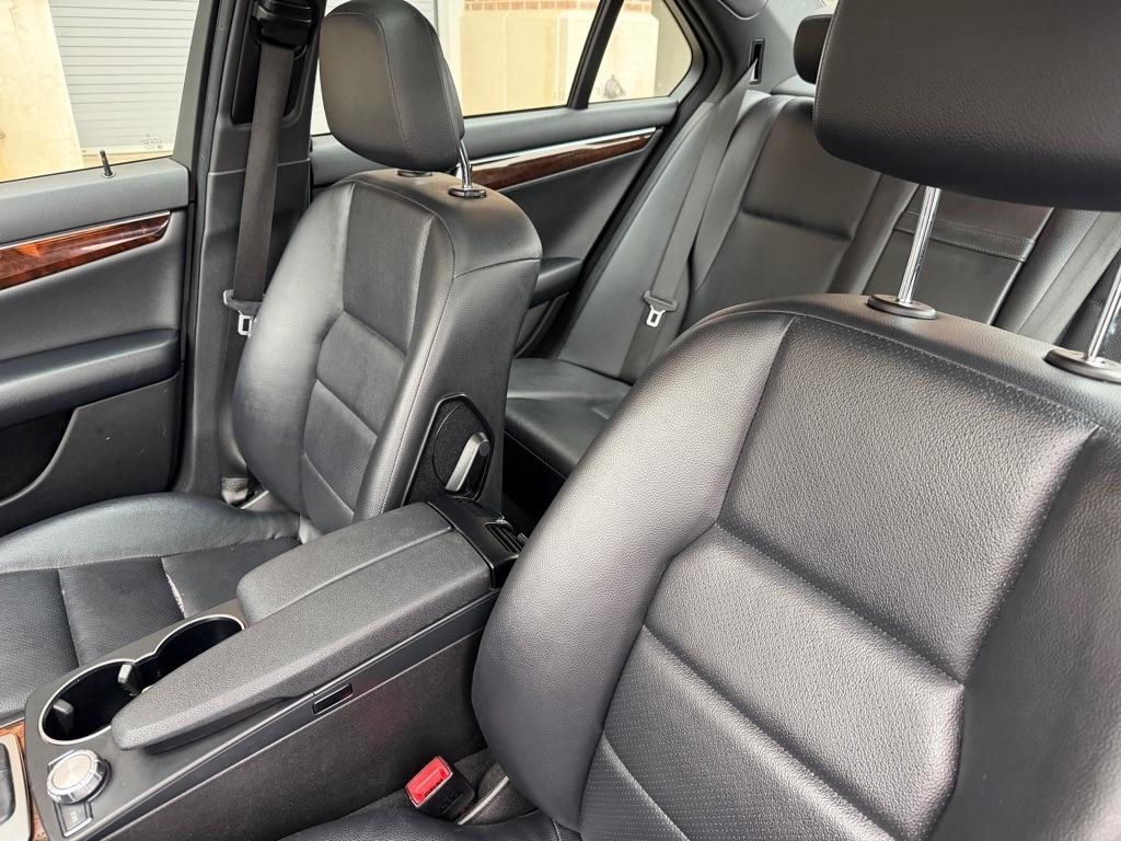 Mercedes-Benz C-Class C300 4MATIC Sport Sedan 2013