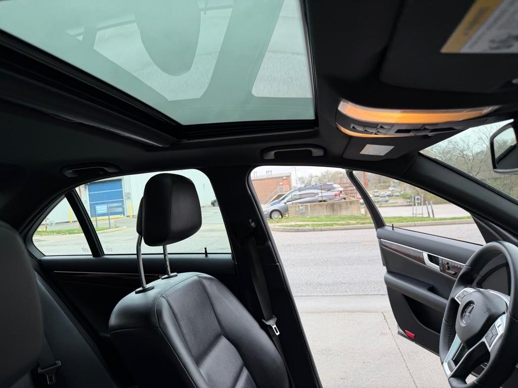 Mercedes-Benz C-Class C300 4MATIC Sport Sedan 2013