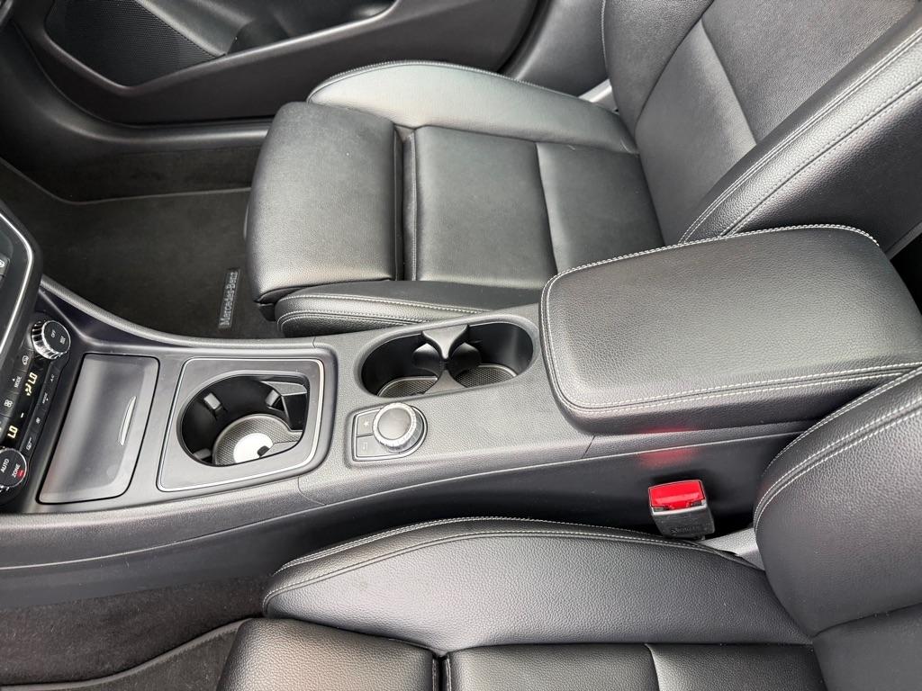 Mercedes-Benz CLA-Class CLA250 4MATIC 2016